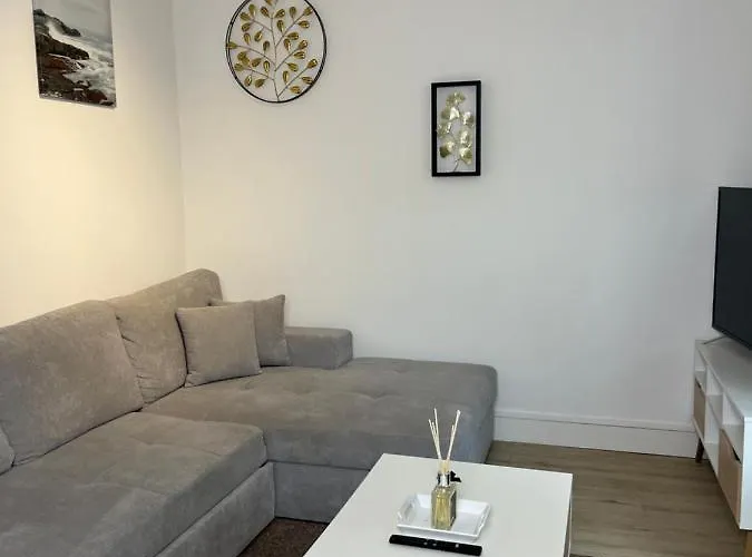 Maison Arkea Arena דירה *